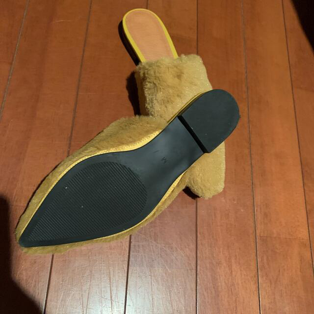 ZARA(ザラ)のファーサンダル レディースの靴/シューズ(サンダル)の商品写真