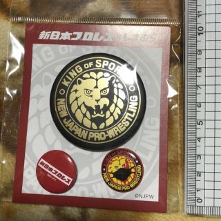 シマムラ(しまむら)の新日本プロレス×しまむら　缶バッジ(格闘技/プロレス)