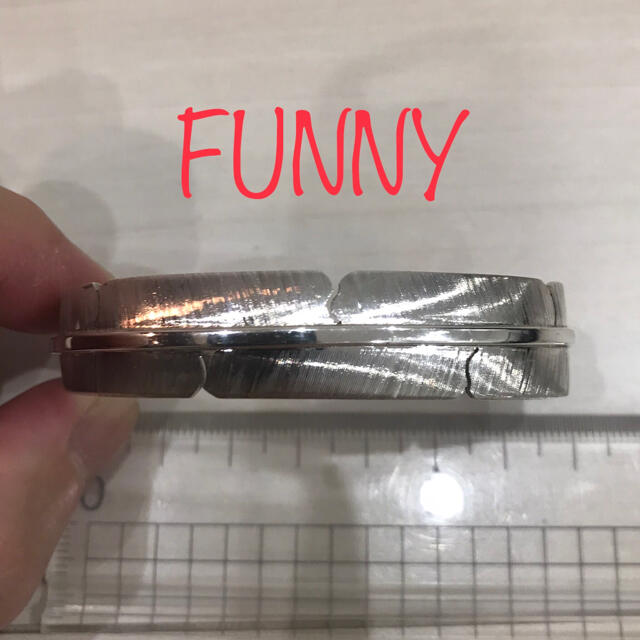 FUNNY バングル