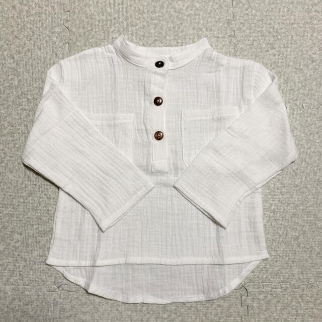 コットンシャツ シャツ ホワイト 男の子 子ども服 100 キッズ/ベビー/マタニティのキッズ服男の子用(90cm~)(ブラウス)の商品写真