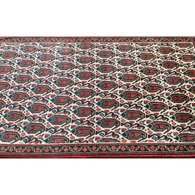 定番通販 セネ産 ペルシャ絨毯 119×68cmの通販 by My Aladdin’s Rug｜ラクマ 2022