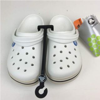 クロックス(crocs)の【新品・未使用】crocs クロックス C12/13 キッズ　サンダル(サンダル)