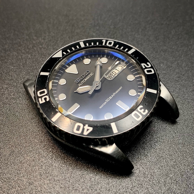 SEIKO(セイコー)のSEIKO 7S26-0050 SKX023 風防 サファイアクリスタル ブルー メンズの時計(腕時計(アナログ))の商品写真