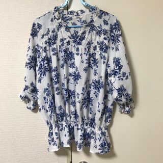 シマムラ(しまむら)のお値下げ！美品！！花柄五分袖ブラウス(シャツ/ブラウス(長袖/七分))