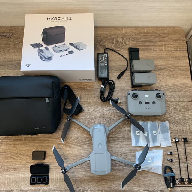 新品同等　DJI Mavic Air2 FlyMoreコンボ　ドローンdrone