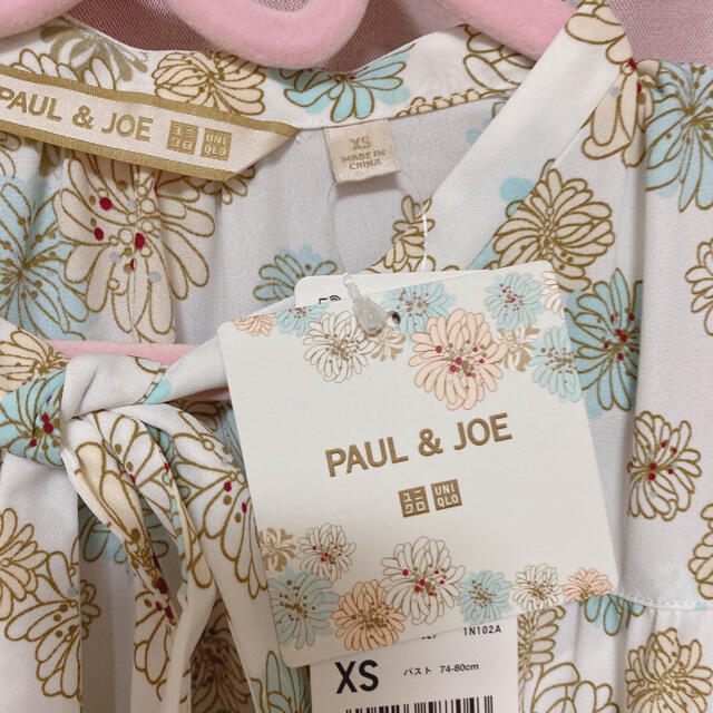 PAUL & JOE(ポールアンドジョー)のユニクロ　ポール＆ジョー♡ティアードワンピース♡ネット限定　ホワイトXS レディースのワンピース(ロングワンピース/マキシワンピース)の商品写真