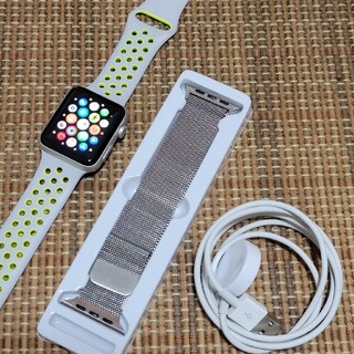 アップルウォッチ(Apple Watch)のApple Watch Series2 Nike 42mm シルバー 中古 (腕時計(デジタル))
