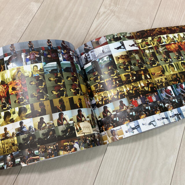 L'Arc~en~Ciel ラルク HYDE ファーストソロ写真集 HYDE 666 L'Arc~en~Ciel ラルク HYDE ファーストソロ写真集 HYDE 666