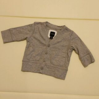 ベビーギャップ(babyGAP)のおたけまむ様専用[新品]★baby gap★グレーカーディガン　3-6M(その他)