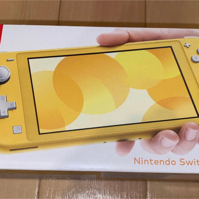 選ぶなら Nintendo Switch Liteイエロー Switch Nintendo 【新品未開封】  - 携帯用ゲーム機本体
