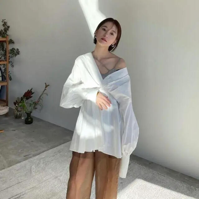 クラネ CLANE OFF SHOULDER TUCK BLOUSE