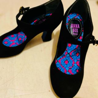 アナスイ(ANNA SUI)のアナスイのスエードパンプスANNA SUI(ハイヒール/パンプス)