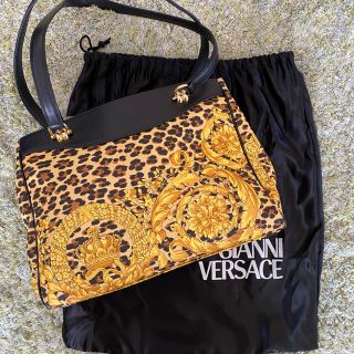 ヴェルサーチ(VERSACE)のVERSACE ヴェルサーチ レオパード トートバッグ イエロー×ブラック(トートバッグ)