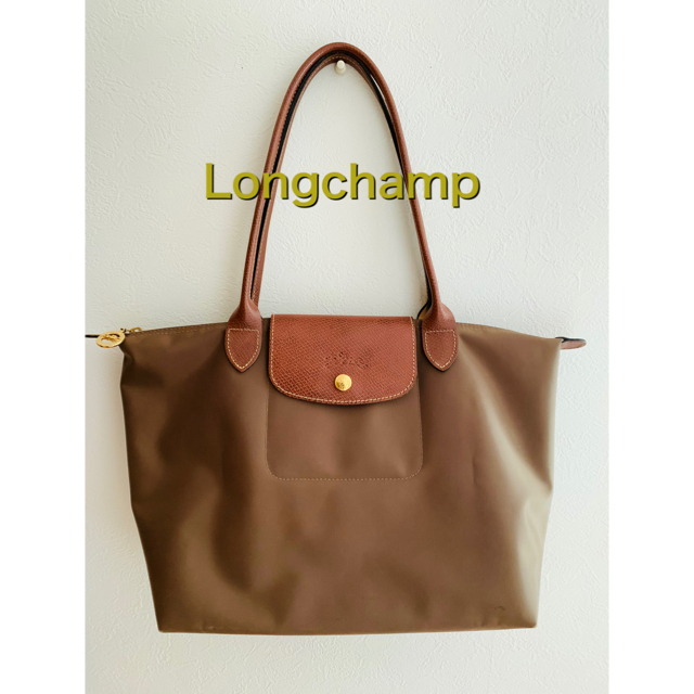 LONGCHAMP(ロンシャン)のLONGCHAMP LE PLIAGE (color：カーキ) レディースのバッグ(ハンドバッグ)の商品写真