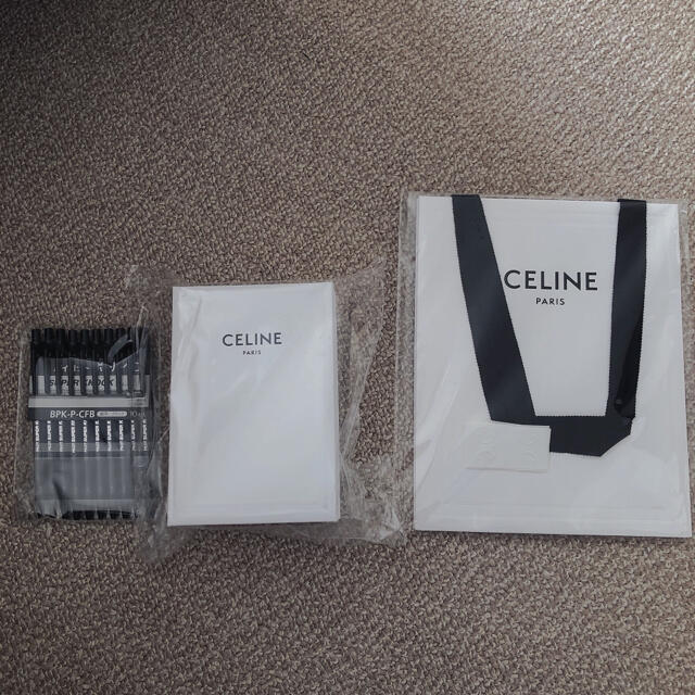 celine(セリーヌ)のセリーヌ　ショッパー　箱　ショップ袋　紙袋 レディースのバッグ(ショップ袋)の商品写真