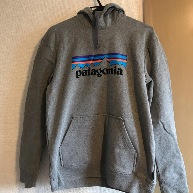 Patagonia パーカー