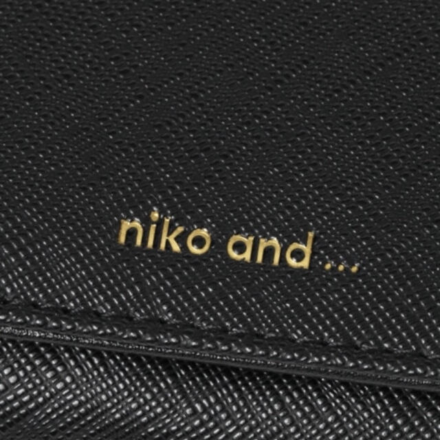 niko and...(ニコアンド)のニコアンド オリジナルロゴ三つ折財布！ ここあ様専用！ レディースのファッション小物(財布)の商品写真