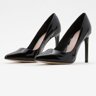 チャールズアンドキース(Charles and Keith)のベーシックパンプス　ブラック(ハイヒール/パンプス)