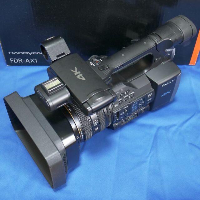 SONY(ソニー)のソニー FDR-AX1 4K60p ハンディカム 元箱有 中古・難有・おまけ付 スマホ/家電/カメラのカメラ(ビデオカメラ)の商品写真
