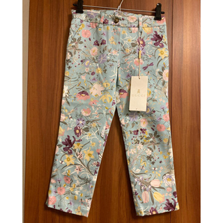 グッチ(Gucci)の希少♡未使用♡Gucci♡花柄パンツ♡サイズ6（6歳）(パンツ/スパッツ)