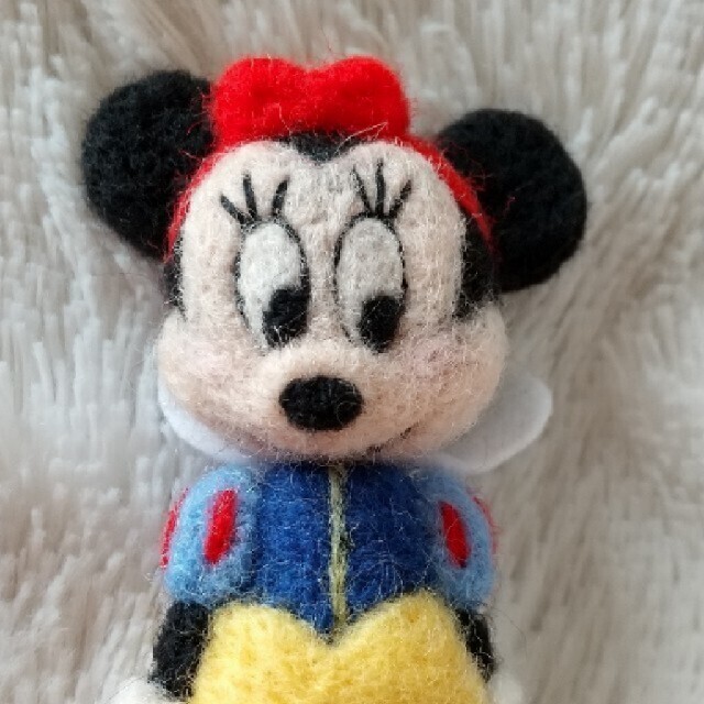Disney(ディズニー)のミニーちゃん💖羊毛フェルト ハンドメイドのぬいぐるみ/人形(人形)の商品写真