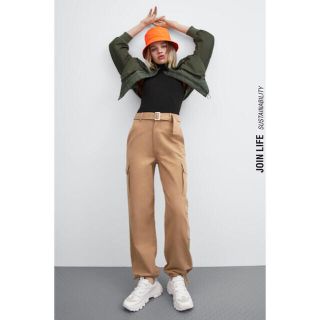 ザラ(ZARA)のZARA カーゴパンツ(ワークパンツ/カーゴパンツ)