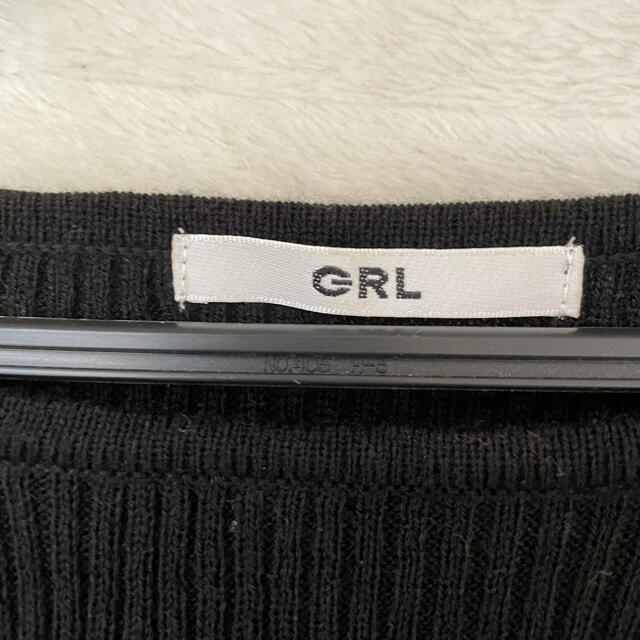 GRL(グレイル)のグレイル　黒　ニットTシャツ レディースのトップス(ニット/セーター)の商品写真