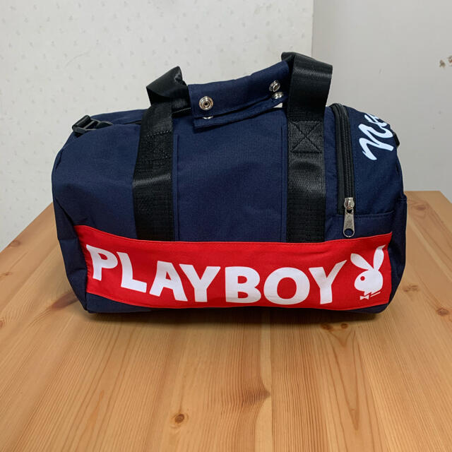 PLAYBOY(プレイボーイ)のプレイボーイ　ボストンバック　未使用品 レディースのバッグ(ボストンバッグ)の商品写真