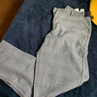 ザラ(ZARA)のチェックパンツ(スラックス)