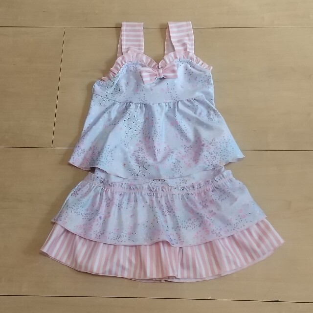 セパレート水着  女の子 130センチ キッズ/ベビー/マタニティのキッズ服女の子用(90cm~)(水着)の商品写真