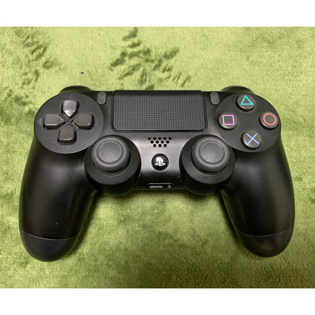 PlayStation4(プレイステーション4)のps4 500GB Black 本体 エンタメ/ホビーのゲームソフト/ゲーム機本体(家庭用ゲーム機本体)の商品写真