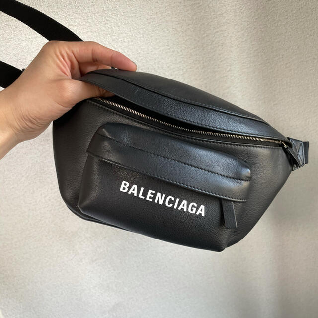 正規品 BALENCIAGA EVERYDAY ベルトパック