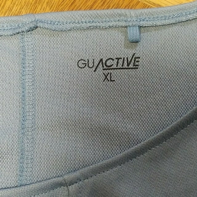 GU(ジーユー)のGU　ACTIVEオープンカットソーTシャツ　XL レディースのトップス(Tシャツ(半袖/袖なし))の商品写真