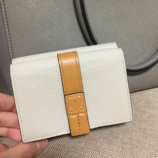 ロエベ(LOEWE)のロエベ　ミニ財布(財布)