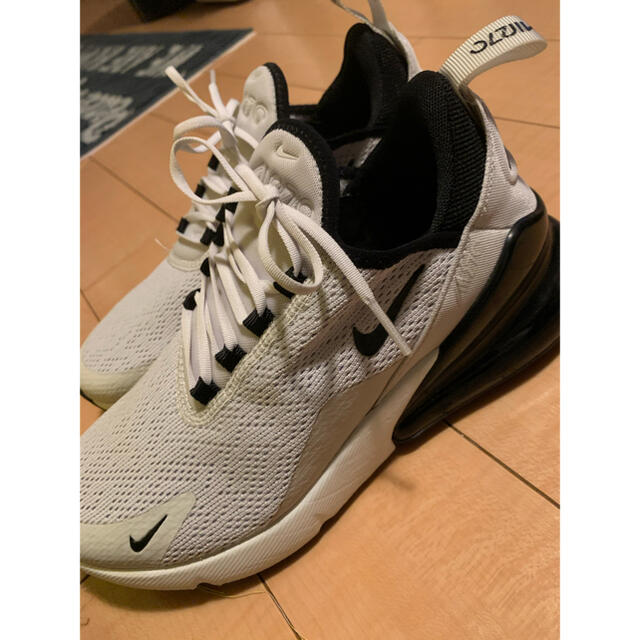 NIKE AIR MAX270 2