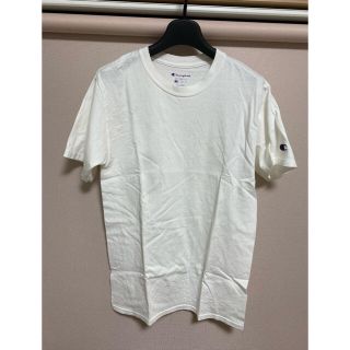 チャンピオン(Champion)のchampion チャンピオン　Tシャツ　白(Tシャツ/カットソー(半袖/袖なし))