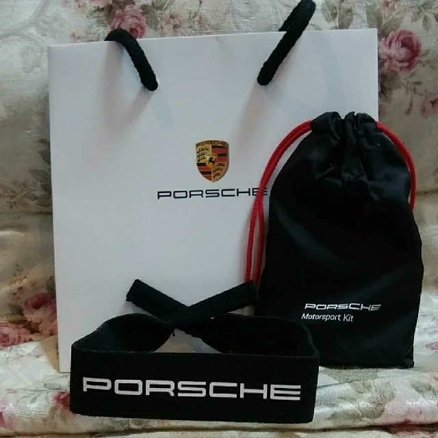 Porsche(ポルシェ)の新品未使用 PORSCHE ポルシェメガネキーパー メンズのファッション小物(サングラス/メガネ)の商品写真