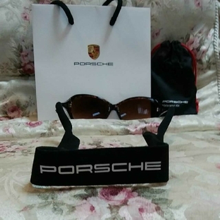 ポルシェ(Porsche)の新品未使用 PORSCHE ポルシェメガネキーパー(サングラス/メガネ)