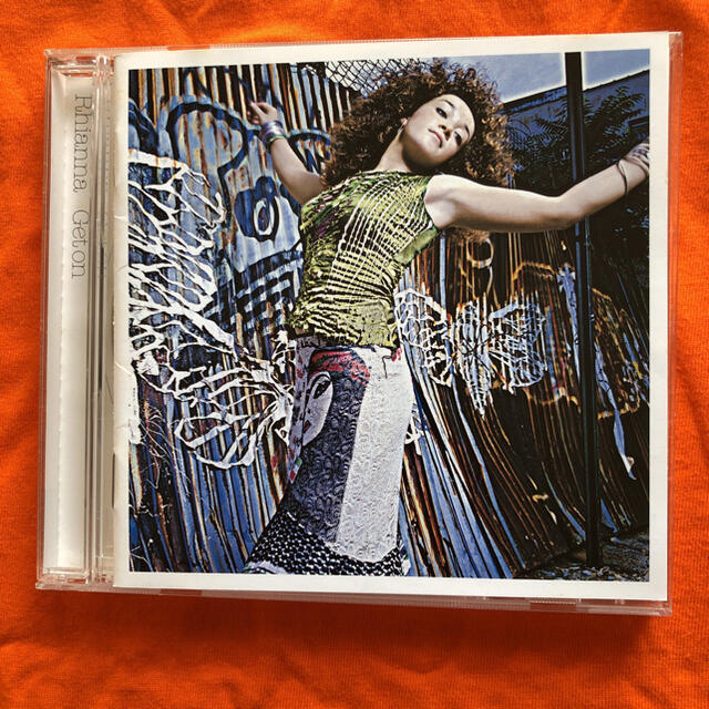 リアナ／ゲット・オン エンタメ/ホビーのCD(R&B/ソウル)の商品写真