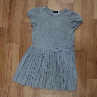 ベベ(BeBe)のBeBe ラメワンピース 130cm(ワンピース)