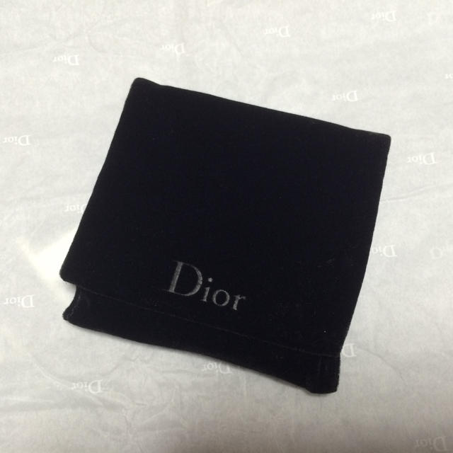 Dior(ディオール)の【新品】DIOR コンパクト ミラー☆ コスメ/美容のベースメイク/化粧品(その他)の商品写真