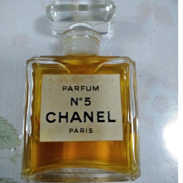 CHANEL(シャネル)のChanel No.5 parfum 7ml コスメ/美容の香水(香水(女性用))の商品写真