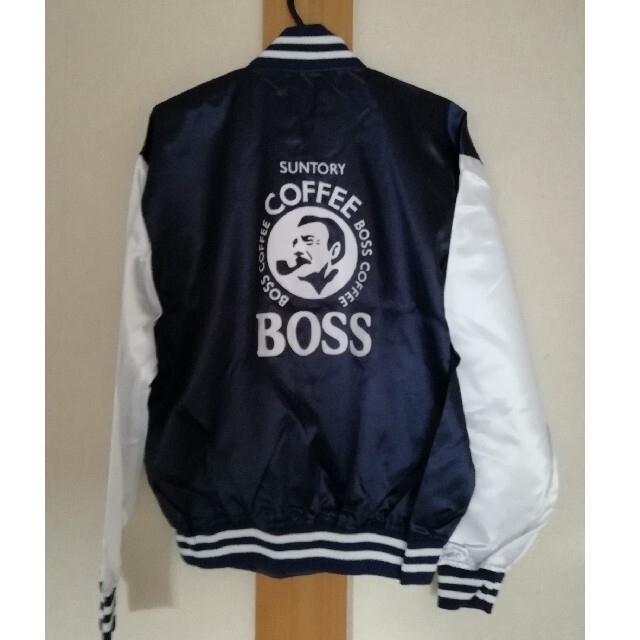 BOSS(ボス)のBOSSスタジャン(ウィンドブレーカー) レディースのジャケット/アウター(スタジャン)の商品写真