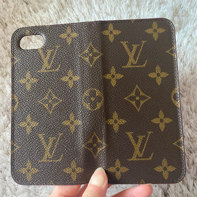 LOUIS VUITTON(ルイヴィトン)のルイヴィトン モノグラム　iPhone8 手帳型ケース   スマホ/家電/カメラのスマホアクセサリー(iPhoneケース)の商品写真