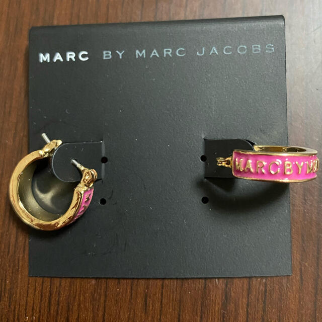 MARC BY MARC JACOBS(マークバイマークジェイコブス)のMARC BY MARCJACOBS ピアス レディースのアクセサリー(ピアス)の商品写真