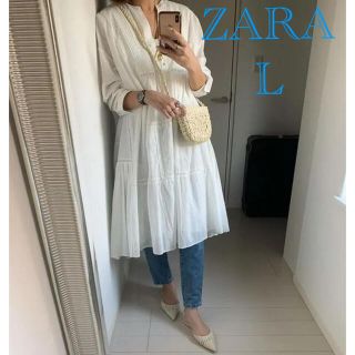 ザラ(ZARA)のZARA 刺繍ワンピース　ミディ丈ワンピース(ロングワンピース/マキシワンピース)