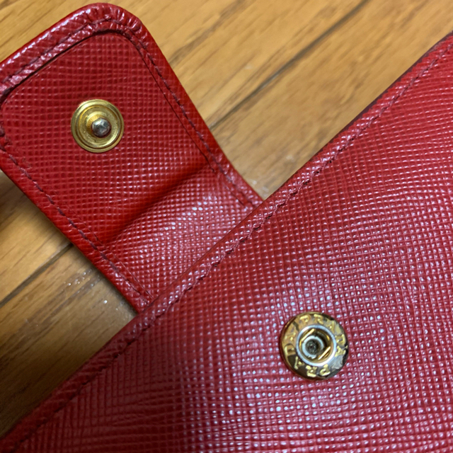 PRADA(プラダ)のPRADA プラダ 二つ折り財布 レディースのファッション小物(財布)の商品写真