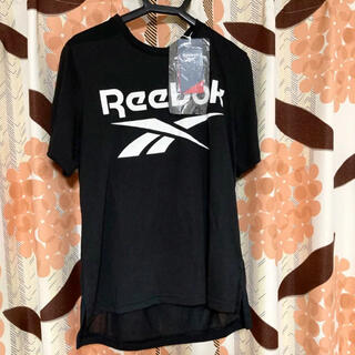 リーボック(Reebok)のReebok リーボック　半袖　Tシャツ　ブラック　白　メンズ　レディース(Tシャツ/カットソー(半袖/袖なし))