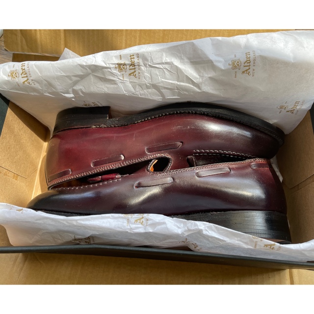 Alden(オールデン)のAlden 563 コードヴァン タッセルローファー 6H 未使用保管品  メンズの靴/シューズ(スリッポン/モカシン)の商品写真