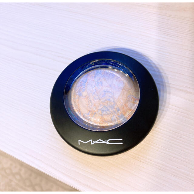 MAC ミネラライズ スキンフィニッシュ ライトスカペード